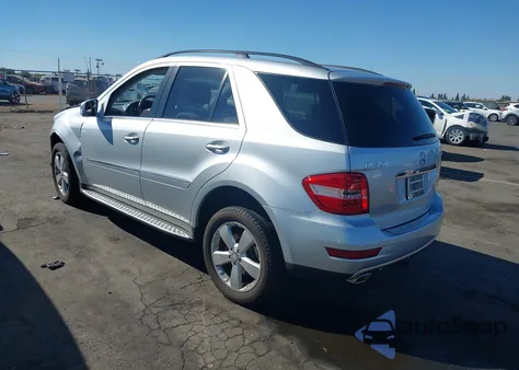 2011 Mercedes-Benz Ml 350 4Matic z USA, uszkodzony, nr VIN 4JGBB8GB9BA724027